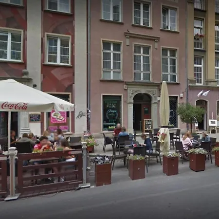 Bayside Center Apartment