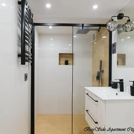 Apartment Bayside Center *